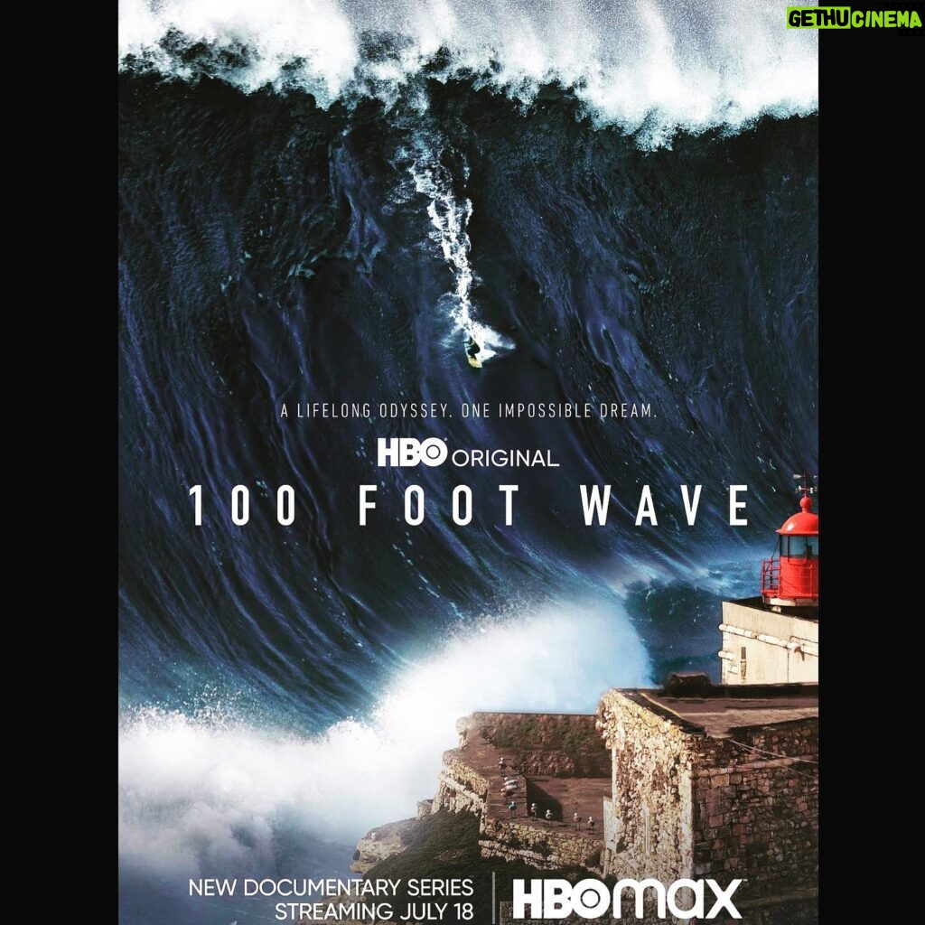 Yara Martinez Instagram - Tonight👏🏼is👏🏼the👏🏼night👏🏼 @amplifypics epic docuseries 100 FOOT WAVE premieres on HBO and HBOmax. A huge congrats to @mcnamara_s @mamaunearthed @elgrancejota the entire team and especially to @joelewis so proud of you❤️