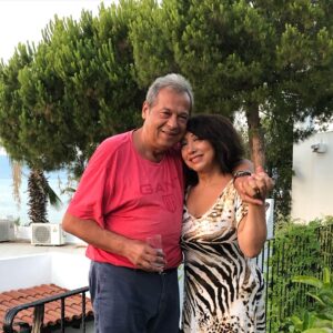Yasemin Yalçın Instagram - Corona’sız nice güzel yazlara...❤️❤️🐬🐬