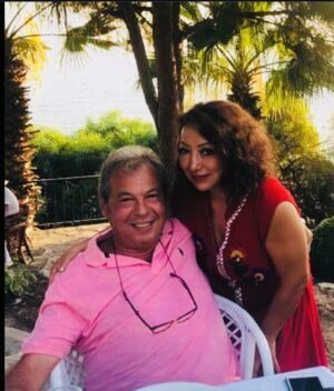 Yasemin Yalçın Instagram - KURBAN BAYRAMINIZ MÜBAREK OLSUN, RABBİM SEVDİKLERİNİZLE NİCELERİNE KAVUŞTURSUN 💗🙏🏼🔆