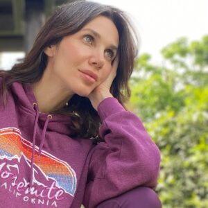 Yasemin Hadivent Instagram - “İki kent arasındayım, biri bilmiyor beni, öteki artık tanımıyor”

🕊️