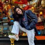 Yasemin Yazıcı Instagram - bugün 24 Nisan hayret ediyor insan, yarın 25 Nisan şaşırıyor insan