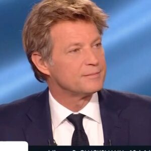 Yasmine Al Massri Instagram - Friends in france ! June 30th u are going to cancel all your plans and go vote against a fascist country !! I am voting @franceinsoumise u don’t have to do the same as me but what ever u do.. do not not use your voting right ! Vote green, vote socialist, vote for freedom, equality and liberty that we all risked everything for.. that we all believe in.. fuck fascism. I am done and tired watching people get abused everywhere around the world bc of the profit agenda of white western colonial racist agendas.. we are literally, serving the 5% of every country and government.. 5 % of people who own 95% of the world wealth, resources and who do not want to pay taxes for it.. they are the same one who do not believe that education, health, and wellbeing is a right for all.. they don’t think freedom of mouvement and self determination is a right for all.. a world where we are equal is dangerous for there wealth.. VOTE THEM OUT !!!! And #vote #france #franceinsoumise