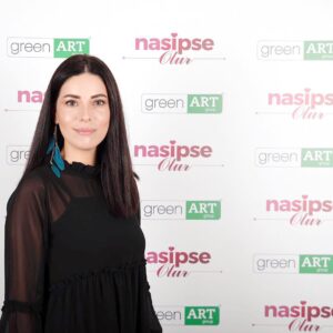 Yeşim Dalgıçer Instagram - @nasipseolurfilm @greenartgrup Hayırlı,uğurlu olsun inşallah 🙏🏼🐞