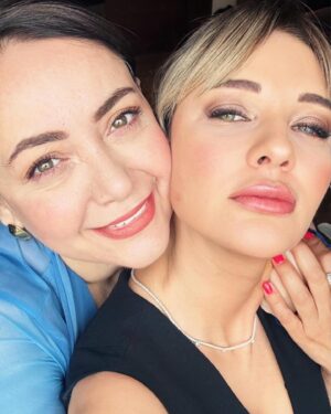 Yeliz Doğramacılar Instagram - Bugün Yelizimle @yelizdogramacilar biraraya geldik..çok özlemişiz birbirimizi..💕💕💕🧿🧿