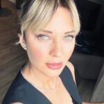 Yeliz Doğramacılar Instagram - 🖤✨