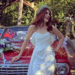 Yeliz Kuvancı Instagram - Madem birinci olduk, biraz setten fotoğraf ? 🙋🏼‍♀️🤍🥳 #sadakatsiz