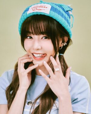 Yi-Ruei Chen Instagram - ‘’I know it hurts sometimes, but don't let it go."
偏偏人生中又有太多事，其實很適合let it go.