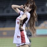 Yi-Ruei Chen Instagram - 昨天的逆轉勝好感動🥹❤️‍🔥 因為過程賣力辛苦，甜美果實得來不易， 桃猿男兒教會我們𝐍𝐞𝐯𝐞𝐫 𝐠𝐢𝐯𝐞 𝐮𝐩💪 一定可以突破重圍！ 謝謝大家用聲音、用舞蹈一起應援～ 勝利是屬於大家的👍 今天繼續再戰起來🔥⚾️