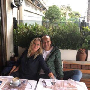 Yıldız Kaplan Instagram - Canım Fatih im le 3 saat süren öğle yemeği 😊 İçten, samimi,aynı kafa ,aynı görüşler ....ne güzel 💙💙💖 Bebek de Koru Kahve.Müthiş bir restoran. Yemekler olay.Güleryüz .Çok keyifli....@fatihcoban1 . @bebekkorukahvesi