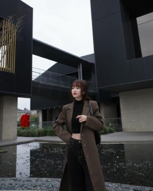 Ying-Xuan Ge Instagram - ：一輩子那麼長，總會有好事發生。

是啊。