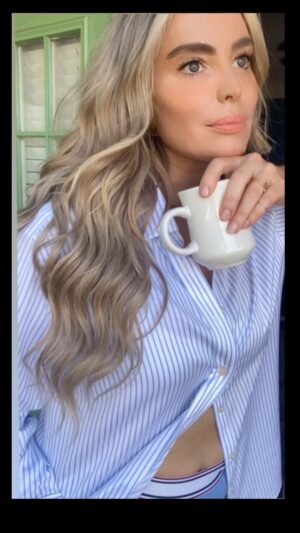 Yoanna House Instagram - 𝕄𝕠𝕣𝕟𝕚𝕟𝕘 𝕃𝕠𝕧𝕖 ☀️☕️
𝕍𝕚𝕧𝕖 𝕥𝕦 𝕔𝕠𝕟𝕧𝕚𝕔𝕔𝕚𝕠́𝕟, 𝕞𝕒𝕟𝕥𝕖𝕟𝕥𝕖 𝕤𝕒𝕝𝕧𝕒𝕛𝕖, 𝕒𝕥𝕣𝕖́𝕧𝕖𝕥𝕖 𝕒 𝕤𝕖𝕣 𝕕𝕚𝕗𝕖𝕣𝕖𝕟𝕥𝕖