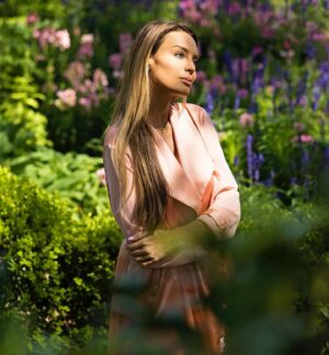 Yoanna House Instagram - Dawn 🌅Wisdom has an advantage over foolishness as light has an advantage over darkness always and forever ❣️🕊 looking forward to @biltmoreestate @supermodelsunlimitedmag upcomings 💯😍