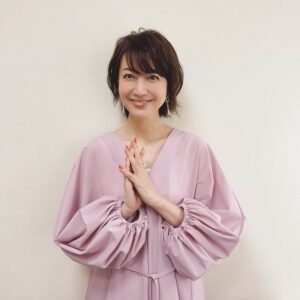 Yôko Moriguchi Instagram - このあと「ぽかぽか」生出演いたします。
観てくださいね〜💕

@letspokapoka
#ぽかぽか

衣裳
@lephil_official

アクセサリー
@blanciris_official

靴
@manacraftshoes