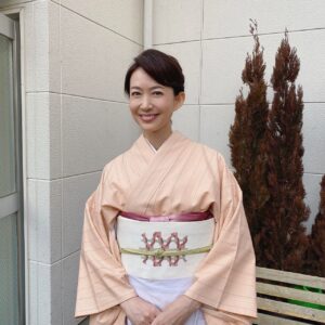 Yôko Moriguchi Instagram - .
.
相棒season21
第18話「悪役」
本日も こてまり でお待ちしていますね♡
ヘアスタイル、凄い素敵だと思いませんー？
.
@aibou_official 
 #相棒21
 #こてまり