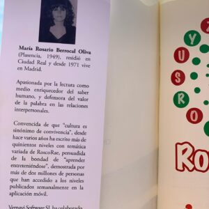 Yola Berrocal Instagram - SORTEO LIBRO (Foto hecha hace dos semanas) #Yolista ahora que estamos en casa, es muy buen momento para leer, yo regalo mi libro @roscoraeapp que ha escrito mi bella Madre.  Solo tienes que:  1.- Seguir a @roscoraeapp.  2- Mencionar  a 5 amigos en esta publicación.  3- Darle like.  #yolista si quieres puedes bajarte la App de @roscoraeapp que es gratuita, jugar tú solo o retar a tus amigos, familiares, aleatoriamente o a mí.
Haré un sorteo aleatorio el 31 de Marzo, lo haré hoy 6 de Abril .
cuántos mas amigos menciones más posibilidad de que te toque.  #Yolistas os envío un beso muy fuerte y ojalá que estéis bien y vuestros familiares💜  #yoestoyencasa #yomequedoencasa #quédateencasa #roscorae #roscoraeapp #roscoraepasapalabra #LibroRoscoRae #pasapalabra #yolaberrocal #enformaconyola #SiempreShei 💜