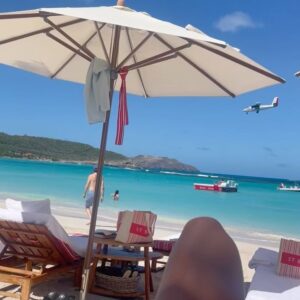 Yoly Desmis Instagram - 𝐌𝐲 𝐕𝐚𝐥𝐞𝐧𝐭𝐢𝐧𝐞 𝐝𝐚𝐲 🏝 
-
-
-
-
-
-
#valentineday #saintvalentin #saintvalentinesday #happyvalentinesday #yoly #bymyself #love #saintbarth #saintbarthelemy