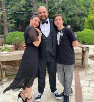 Yonca Şahinbaş Instagram - Aşksınız siz❤️❤️❤️❤️