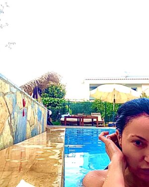 Yonca Şahinbaş Instagram - 🧿💙 Evimmm 💙🧿 @koraysahinbas