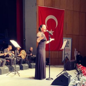 Yonca Şahinbaş Instagram - 3 Şubat 2022 Kayseri
Hatay Expo Lansman konseri. 
@yilmazozfirat 
@medeniyetlerkorosu