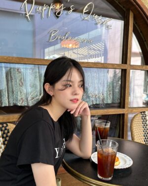 Yoo Hye-In Instagram - 