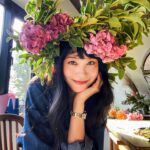 Yoo In-young Instagram - _ . . 꽃의 좋은 기운을 담아..🌸