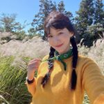 Yoo In-young Instagram - _ . . 가을골프🏌🏻‍♀️ . #바람불어와내머리날려도 #언젠가는늘겠지