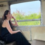 Yoo In-young Instagram - _ . . 🚃