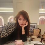 Yoo In-young Instagram - _ . . ☕️