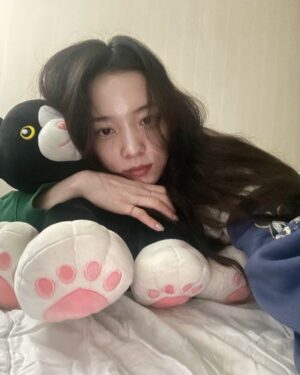 Yoon So-hee Thumbnail - 9.8K Likes - Top Liked Instagram Posts and Photos