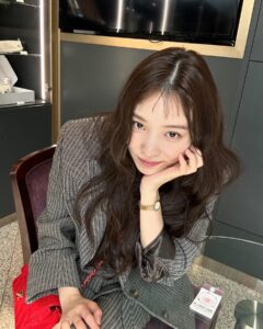 Yoon So-hee Instagram - 🎀 #결혼식