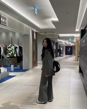 Yoon So-hee Thumbnail - 10K Likes - Top Liked Instagram Posts and Photos