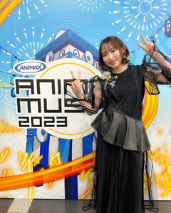 Yoshino Nanjo Instagram - 【ANIMAX MUSIX 2023】 横浜アリーナ 2023/11/18 ⁡ ・・・ ANIMAX MUSIX 今年も参戦させていただきましたー！ ⁡ セトリ 閃 -Sen- 瓦礫に咲く花 グリザイアメドレー ⁡ コラボ 檄!帝国華撃団 (サクラ大戦) 上坂すみれちゃんと！ 和装合わせ！楽しかったなー！ ⁡ ⁡ 4年ぶりの声出し解禁ANIMAX MUSIXでしたね！ そして6時間を超える大ボリュームな公演！ ⁡ ずーっと声援を送り続けてくれて、盛り上がってたみんなの体力がすごい🤣 ⁡ ⁡ 今回はいつメンのバンドメンバーではなく ANIMAXバンドの皆さんとご一緒でした！ ⁡ とんでもない曲数のアレンジや演奏、ほんとにお疲れ様でしたっっ！！ ありがとうございます！ ⁡ ⁡ そしてLiyuuちゃんともお写真！ ⁡ ⁡ 今回も立ち話ばかりで写真‥ほぼ撮ってませんでしたね‥ ⁡ ⁡ 他にも写真あるのでまた載せます！ ⁡ ・・・ ⁡ ヘアメイク 北川恵さん（クララシステム） 衣装 前田千佳子さん 着物、猫アクセサリー @furifufurifu 着物帽子 @baraironoboushi_official ソロ、コラボ着用アクセサリー @abiste_official