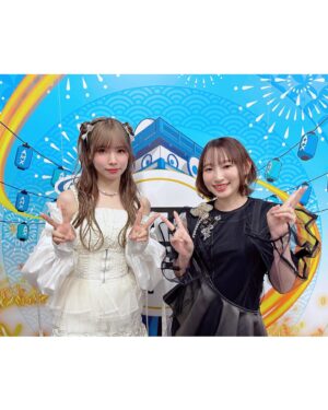 Yoshino Nanjo Instagram - 【ANIMAX MUSIX 2023】
横浜アリーナ
2023/11/18
⁡
・・・
ANIMAX MUSIX 今年も参戦させていただきましたー！
⁡
セトリ
閃 -Sen-
瓦礫に咲く花
グリザイアメドレー
⁡
コラボ
檄!帝国華撃団 (サクラ大戦)
上坂すみれちゃんと！
和装合わせ！楽しかったなー！
⁡
⁡
4年ぶりの声出し解禁ANIMAX MUSIXでしたね！
そして6時間を超える大ボリュームな公演！
⁡
ずーっと声援を送り続けてくれて、盛り上がってたみんなの体力がすごい🤣
⁡
⁡
今回はいつメンのバンドメンバーではなく
ANIMAXバンドの皆さんとご一緒でした！
⁡
とんでもない曲数のアレンジや演奏、ほんとにお疲れ様でしたっっ！！
ありがとうございます！
⁡
⁡
そしてLiyuuちゃんともお写真！
⁡
⁡
今回も立ち話ばかりで写真‥ほぼ撮ってませんでしたね‥
⁡
⁡
他にも写真あるのでまた載せます！
⁡
・・・
⁡
ヘアメイク 北川恵さん（クララシステム）
衣装 前田千佳子さん
着物、猫アクセサリー
@furifufurifu
着物帽子
@baraironoboushi_official
ソロ、コラボ着用アクセサリー
@abiste_official
