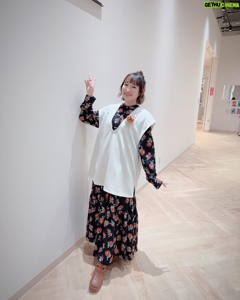 Yoshino Nanjo Instagram - 【ハロウィンナイト2023 仮装カーニバル】 DMMかりゆし水族館 2023/10/21 ⁡ ・・・ ⁡ DMMかりゆし水族館さんにて、ハロウィンイベントに下野さんと参加させていただきましたー！ ⁡ トークイベントで、あっという間でした笑 ⁡ ずっと来たいと思っていたDMMかりゆし水族館にやっと来ることができて嬉しかったです〜 ⁡ もっとゆっくり見たかった〜！ その辺の写真もまたゆくゆくアップできたらいいな。 急ぎ足でまわったのでちゃんと撮れてるかまだ見れてないです笑 ⁡ 第一部では普通の（？）お衣装で。 第二部では仮装もさせてもらいましたよー！ また次の投稿で！ ⁡ ・・・ ⁡ 衣装 前田千佳子さん ヘアメイク @yumikasawanishi
