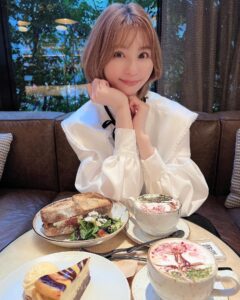Actress Yui Tatsumi HD Instagram Photos and Wallpapers June 2022