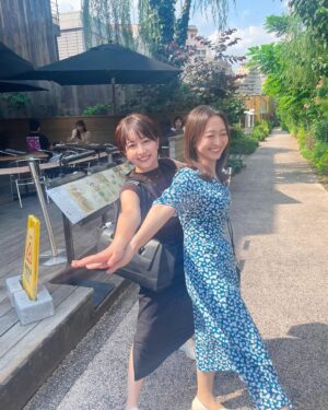 Yuka Aiuchi Instagram - 番組終わりに片渕アナと久々デート🥰

#モーニングサテライト
#モーサテ 
#片渕茜