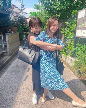 Yuka Aiuchi Instagram - 番組終わりに片渕アナと久々デート🥰

#モーニングサテライト
#モーサテ 
#片渕茜