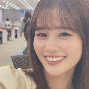 Yuka Aiuchi Instagram - モーサテ特番が終わってホッとひと息😮‍💨モーサテでは曜日違いの木金曜日を担当している中原みなみアナです😊

今日のモーサテ特番のナレーションでは、声質が美しく、新人離れしたナレーション技術がキラリと光っていました🌟✨✨これからの成長がとても楽しみです☺️✨

#モーニングサテライト
#モーサテ
#モーサテ塾
#中原みなみ　アナ