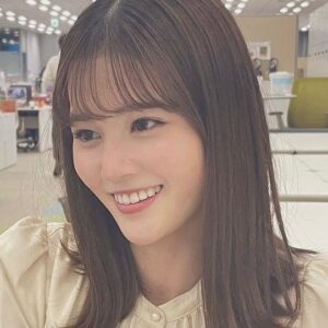 Yuka Aiuchi Instagram - モーサテ特番が終わってホッとひと息😮‍💨モーサテでは曜日違いの木金曜日を担当している中原みなみアナです😊

今日のモーサテ特番のナレーションでは、声質が美しく、新人離れしたナレーション技術がキラリと光っていました🌟✨✨これからの成長がとても楽しみです☺️✨

#モーニングサテライト
#モーサテ
#モーサテ塾
#中原みなみ　アナ