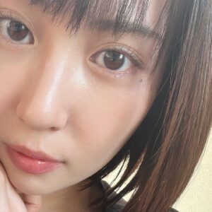 Yuka Masuda Instagram - ＊

先日稽古オフの日に駆け込みメンテナンス❤️‍🔥

今回もお肌つるっつるにしてもらいました！
いつもながらメソナJ←もう何回やったか分からない
と、久々のハイフリニア、ハイドラフェイシャルを🙏🏻
担当ナースの大里さんから入った瞬間から今日も艶々ですね〜とお褒めいただいて嬉しかった🥹
いつもとっても丁寧に施術していただいて心もお肌もリフレッシュされる気持ちです。
施術中にナースのみなさんはいつも何の施術されてるんですかー？とお聞きしたらミラノリピールがおすすめです！と！
ピーリングで皮向けがあるそうなので、時間取れる時にやってみよう☺️

ありがとうございました！

・
・
・
#メソナj #ハイフリニア #ハイドラフェイシャル #美容 #美容マニア #美肌 #美肌ケア #肌ケア #肌荒れ #肌質改善 #ニキビケア #pr