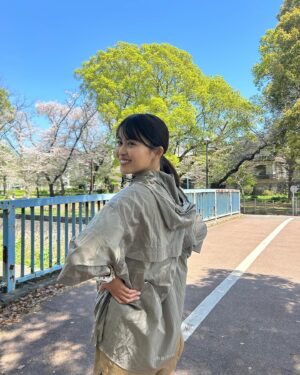 Yuki Mihara Instagram - ランニング日和、撮影日和、お花見日和、ペンペン草日和🌱🌸
欲しかったG-SHOCKのランニングウォッチをゲットしてしまいました
