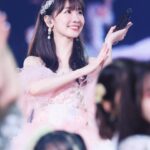 Yuki Kashiwagi Instagram - ♡➸➸➸♡ ファンの皆さんが撮ってくださった ドレスの写真☺️👗💐