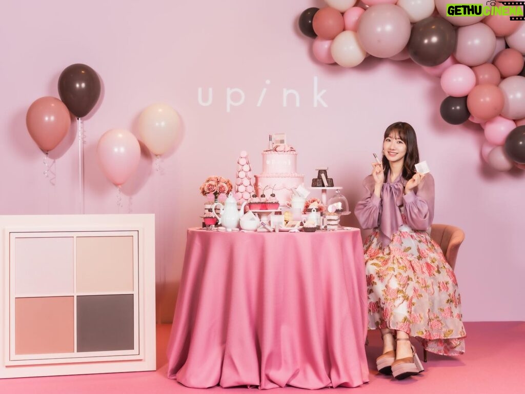 Yuki Kashiwagi Instagram - 🤍 ⸝꙳ 本日はupink初の単独イベント✴︎ 【upink TEA PARTY】を開催しました☺️🎉 今日発売のアイシャドウのカラー名 〔カフェティータイム〕にちなんで会場も ティーパーティをイメージしてみました🫖🍪 まだまだいろんなコスメアイテムを 開発中ですのでぜひお楽しみに！🤍💗 #upink