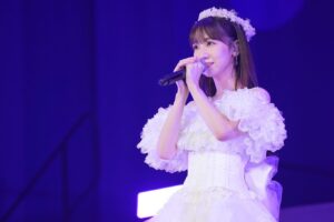 Yuki Kashiwagi Instagram - ⋆⸜ ⚘ ⸝⋆

劇場公演曲リクエストアワー
セットリストベスト30🏆✨

AKB48に入って初めていただいたソロ曲
「夜風の仕業」が1位にランクインしました！🎉

2010年から13年間、
大切に歌ってきた大好きな曲なので
昨日、武道館でソロで歌わせていただけたことが
本当に夢みたいでした。

17年間のAKB人生の中で「選抜総選挙」など
いろんなタイミングでたくさんの順位を
いただいてきましたが、ファンの皆さんのおかげで
初めて【1位】をいただくことができました😭✨

本当に嬉しい！！とありがとうございます！！という
気持ちです🥲✨

これからも大切に歌い続けます🎤

さぁ今日は武道館コンサート最終日！！
楽しむぞーー！！✊🩷