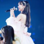 Yuki Kashiwagi Instagram - ♡➸➸➸♡ ファンの皆さんが撮ってくださった ドレスの写真☺️👗💐