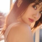 Yuki Kashiwagi Instagram – ✎𓂃

スタイルブック📖
【いくつになったって、アイドル】

もう読んでくださいましたかーっ？☺️🌻🧡