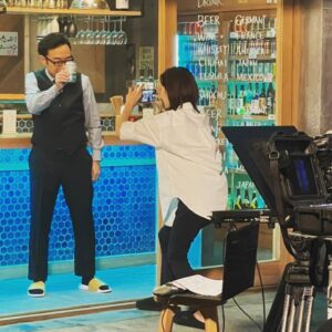 Yuki Sakurai Instagram - サントリージン翠（SUI）の新CM「缶でた！角田はじめての翠ジンソーダ」

今日から放送です。

角田さんと撮影会。

ハッハッハ

　　　　　　　　　　　　　　　　　　桜井