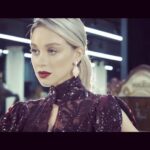 Yuliya Frants Instagram - Приняла участие в съёмках эксклюзивного лимитированного календаря для благотворительно фонда «Русский силуэт» В этом году мы сняли юбилейный лимитированный выпуск «Редкий экземпляр». фотограф @multikov Video @ocherry_films MUA @olga_armand Hair @pavlovamua Организаторы: Благотворительный Фонд Русский силуэт: @russian_siluet Платье: @alinaassi Location: @sobraniemuseum