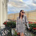 Yuliya Khlynina Instagram - Прекрасная поездка в Питер на показ новой коллекции @mastersuit #mastersuit , вдохновленной путешествиями на знаменитом Восточном Экспрессе 💔 Замечательные люди, исторический поезд на Витебском вокзале, live от @mmott23 , catwalk 70 моделей в новых образах - красота со смыслом и душой ) Спасибо @ramon_mastersuit и @tatyana.pft 👏 @nick_mart_ @pollinchi