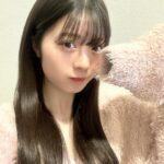 Yuna Hoshino Instagram - CLAYGEのシャンプーがリニューアルしてて ボトルがとっても可愛くなってた🩶 丸くて置いてるだけで可愛い(◦ˉ ˘ ˉ◦) このシャンプーはサラサラになるし 香りも本当に良い香りすぎて 洗っている時もドライヤーしてる時も 幸せ……🩶 LOFTとかに置いてるので お揃いで使ってみてね〜!! #PR #CLAYGE #New_CLAYGE #クレージュ #実感型スパ #シャンプー